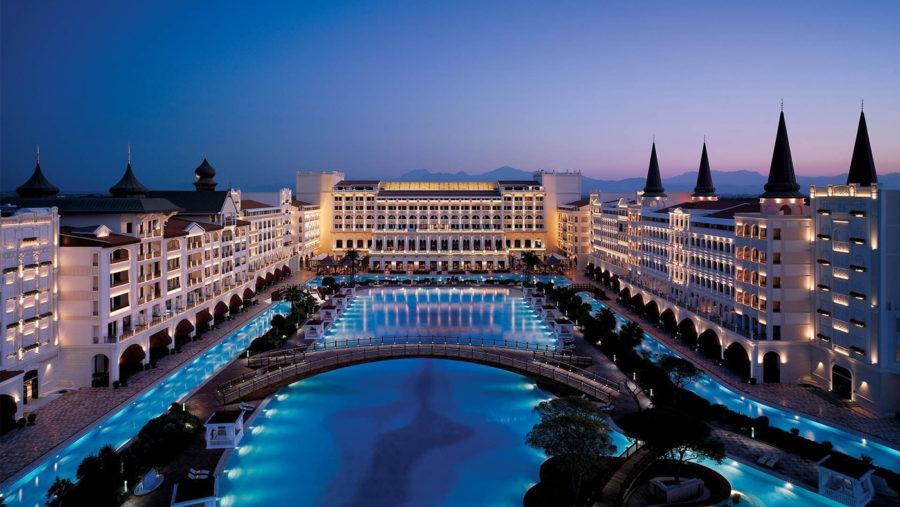 המלון היוקרתי Mardan Palace, טורקיה
